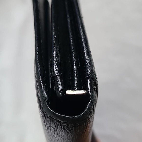 Salvatore Ferragamo Black Snap Wallet - Picture 15 of 16
